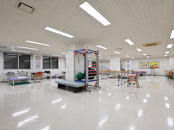 平和リハビリテーション病院（常勤）の看護師求人メイン写真2