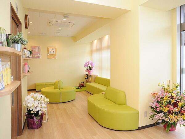 稲城長沼トミー皮フ科（パート）の医療事務求人メイン写真2