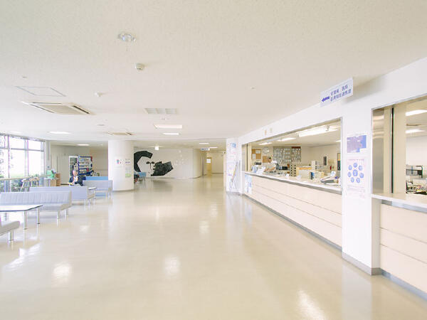 門司田野浦病院　介護医療院　光寿荘（常勤）の准看護師求人メイン写真2