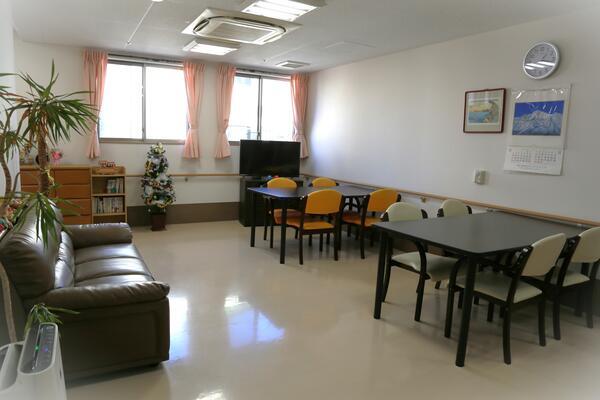 サービス付き高齢者向け住宅 シャンテ南吹田（常勤） の介護職求人メイン写真3