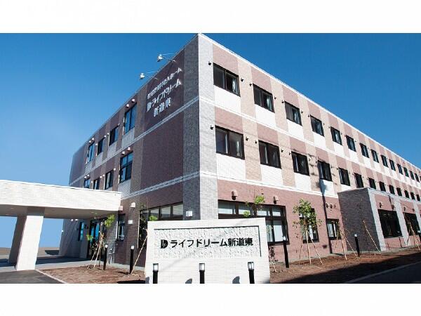 ライフドリーム新道東（夜勤専従パート）の介護福祉士求人の写真