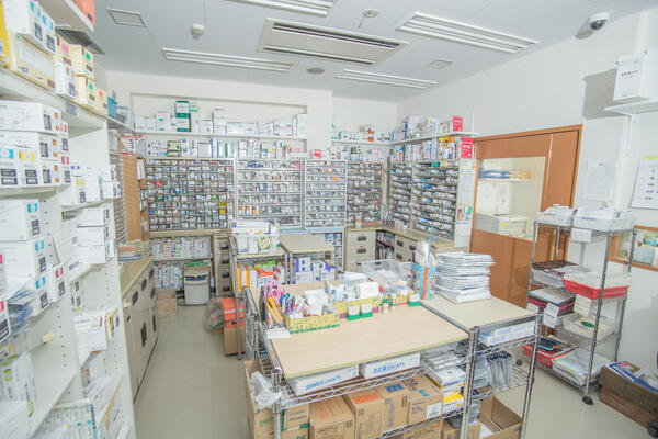 ドリーム薬局 北新横浜店（調剤事務/常勤）の医療事務求人メイン写真3