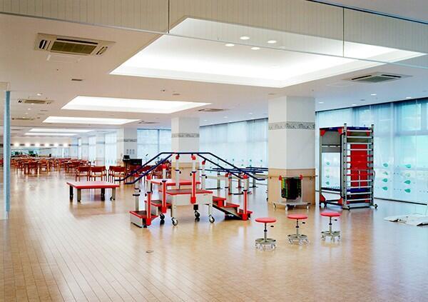 介護老人保健施設 葵の園・柏（パート）の介護福祉士求人メイン写真3