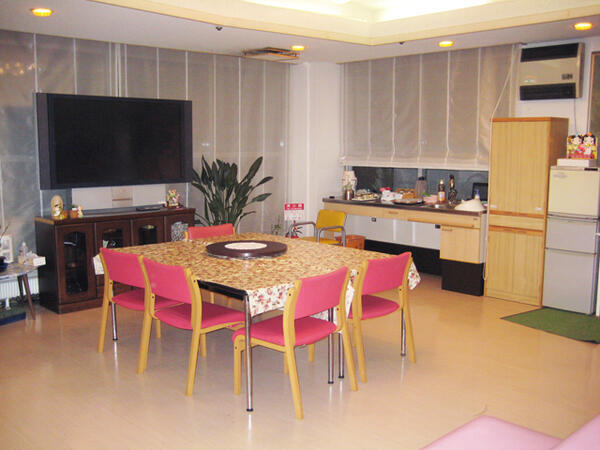 特別養護老人ホーム 瀬戸内園（常勤）の介護福祉士求人メイン写真3