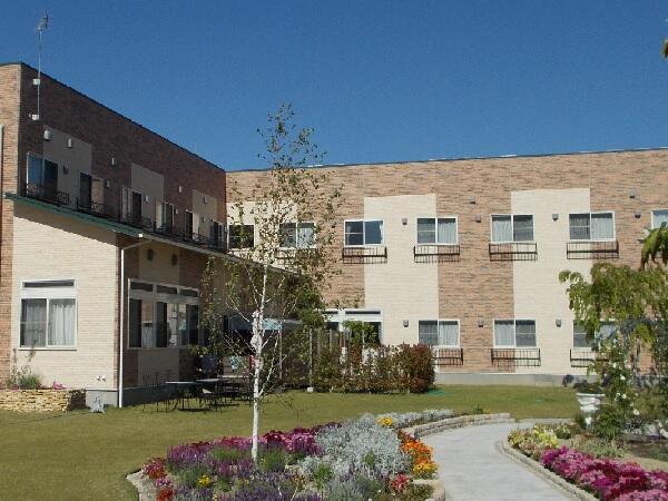 住宅型有料老人ホーム エステート ドーヴィル小牧（常勤）の介護福祉士求人メイン写真4