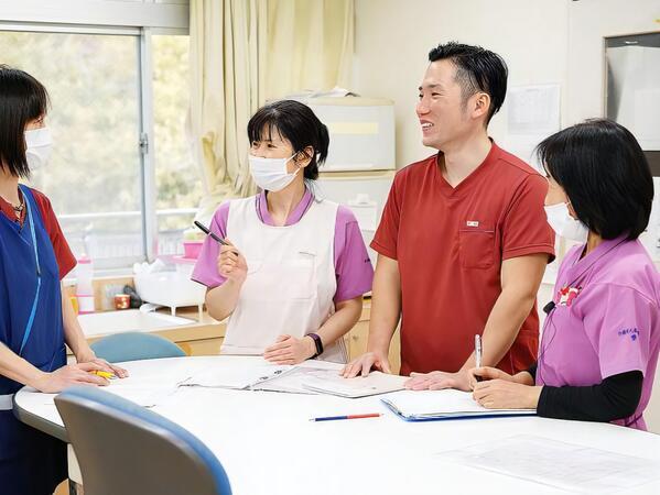 通所リハビリテーション　介護老人保健施設 愛（パート） の送迎ドライバー求人の写真