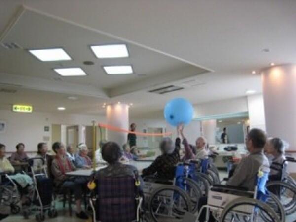 介護老人保健施設 長与リハビリセンター（パート）の介護職求人メイン写真4