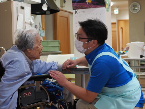 （医）六扇会　訪問介護ステーション足立　せいりょうレジデンス（常勤）の介護職求人メイン写真3