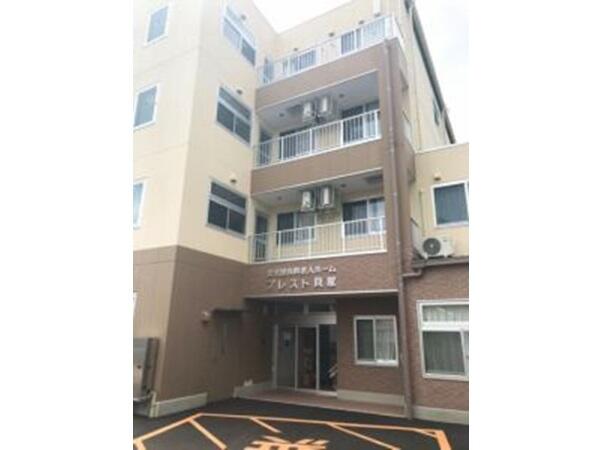 住宅型有料老人ホーム ブレスト貝塚（常勤）の介護職求人の写真
