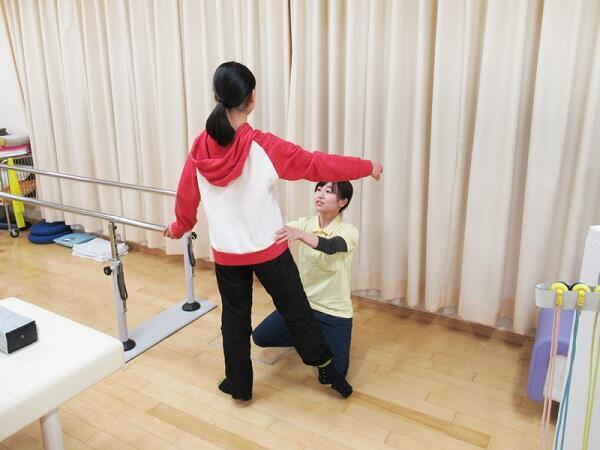 こが整形外科クリニック（常勤）の理学療法士求人の写真