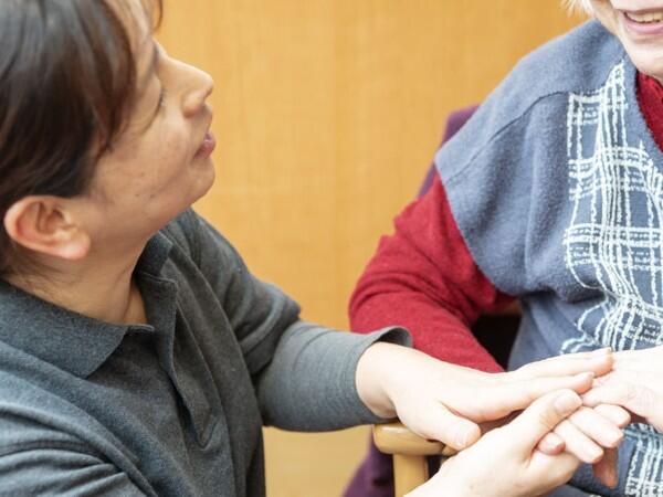  特別養護老人ホーム さつき園（パート）の介護福祉士求人メイン写真2