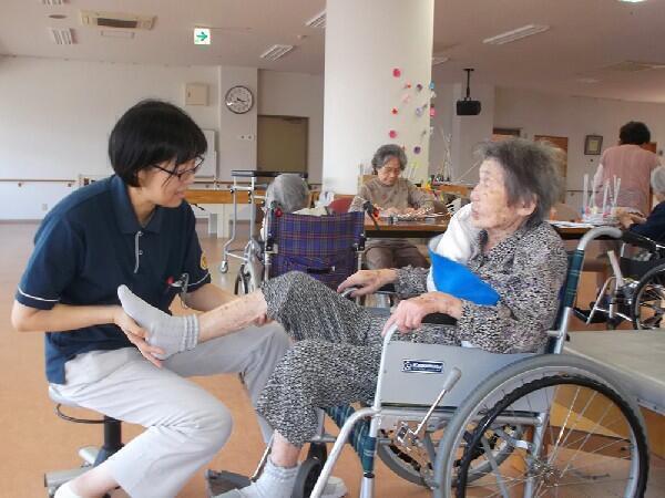 有料老人ホーム　ライフステイいなつき（パート）の介護福祉士求人メイン写真3