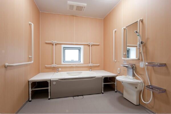 特別養護老人ホーム千里（入浴専門パート）の介護職求人メイン写真5