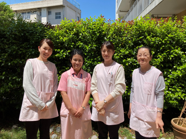 特別養護老人ホーム 新柏ヴィヴァンホーム(パート)の介護福祉士求人の写真