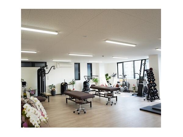 京都整形外科 肩スポーツクリニック（常勤）の理学療法士求人メイン写真2