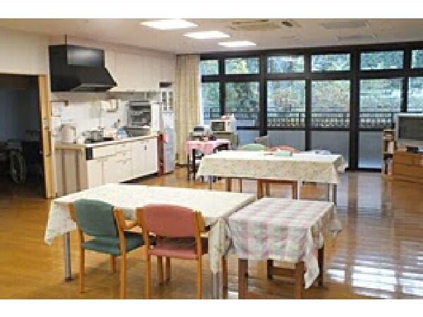 特別養護老人ホーム御岳園（常勤）の管理栄養士求人メイン写真2