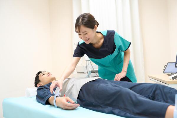 横浜リーフみなとみらい健診クリニック（健康診断 / パート） の臨床検査技師求人の写真