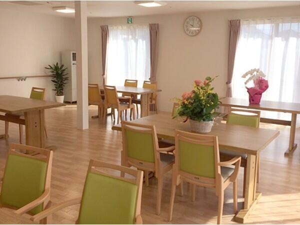 住宅型有料老人ホーム ナラティブホームさつき（常勤）の介護福祉士求人メイン写真2