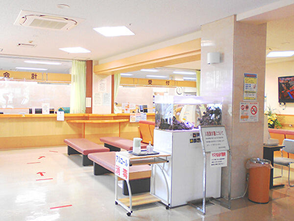 湯田内科病院（午前パート）の臨床検査技師求人メイン写真2