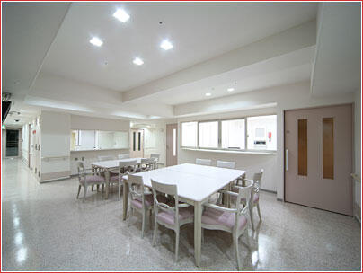 有料老人ホームマミーズホーム（夜勤専従/パート）の介護職求人メイン写真3