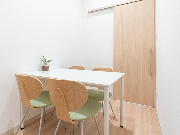 ひいらぎこころクリニック 折尾院（常勤）の精神保健福祉士求人メイン写真2