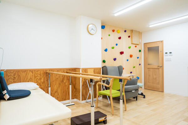 リボンワンダーランド（生活支援員/常勤）の支援員求人メイン写真2