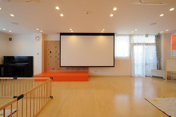 ドルフィン・メイトこども園（園長候補/常勤）の保育士求人メイン写真3