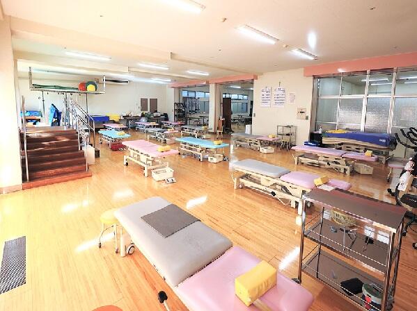 信原クリニック（パート）の理学療法士求人メイン写真2