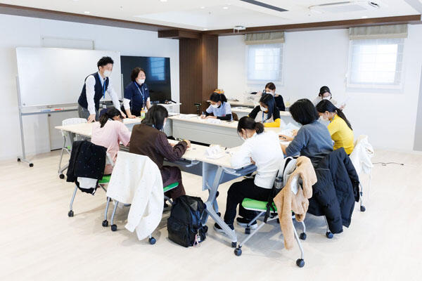 特別養護老人ホーム蟹ヶ谷（パート）の介護福祉士求人メイン写真5