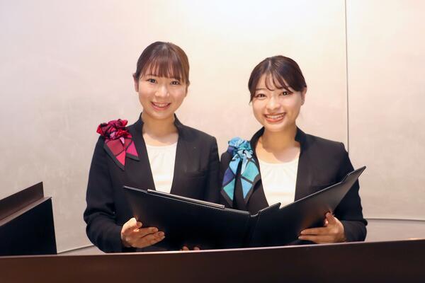 東京ミッドタウンクリニック（コンシェルジュ / 常勤） の一般事務求人の写真