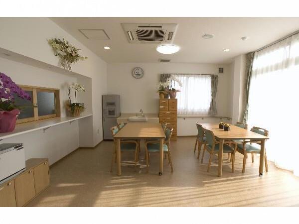 住宅型有料老人ホームこもれび湘南（夜勤専従/パート）の介護福祉士求人の写真