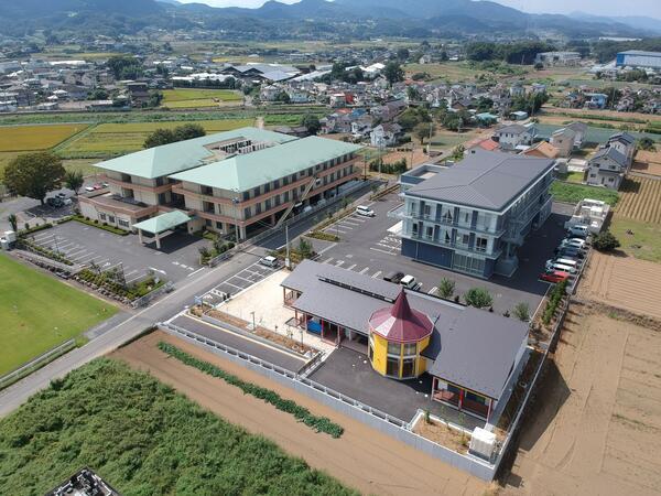 特別養護老人ホーム　花ぞの（常勤）の介護福祉士求人の写真