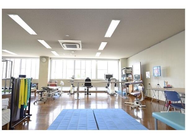 タキカワ整形外科クリニック（常勤）の理学療法士求人の写真