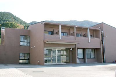 特別養護老人ホーム 多田の里（契約社員）の介護職求人の写真