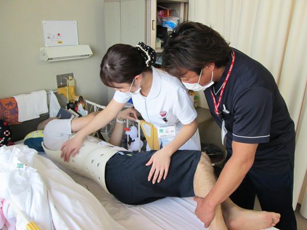 衣笠病院（パート）の看護師求人サブ写真1