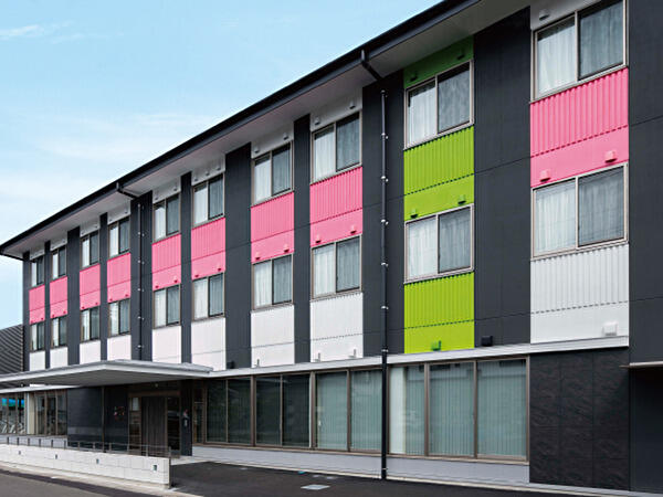 住宅型有料老人ホーム クローバー湯田（常勤）の介護職求人の写真