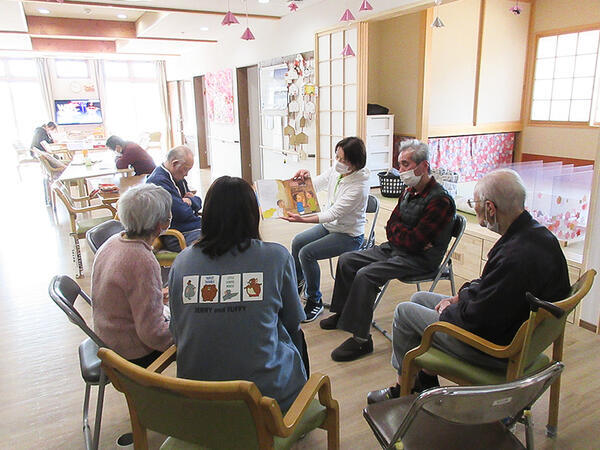 小規模多機能ケア はなもも（正社員）の介護福祉士求人メイン写真2