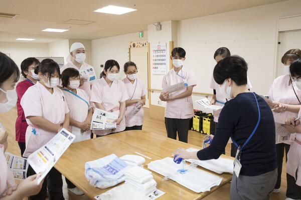 荒川病院（常勤）の介護職求人サブ写真1