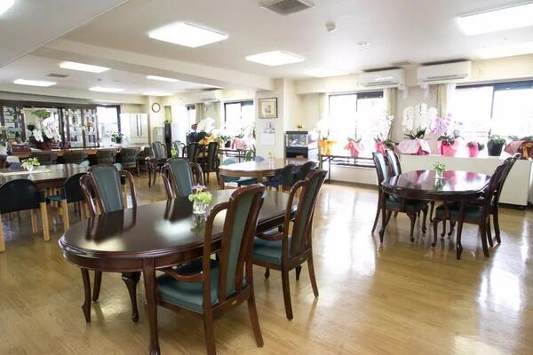 シルバーシティ武蔵境（パート） の介護職求人メイン写真3