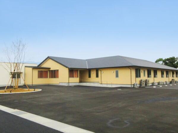 老人デイサービスセンターにお荘（非常勤）の介護福祉士求人の写真