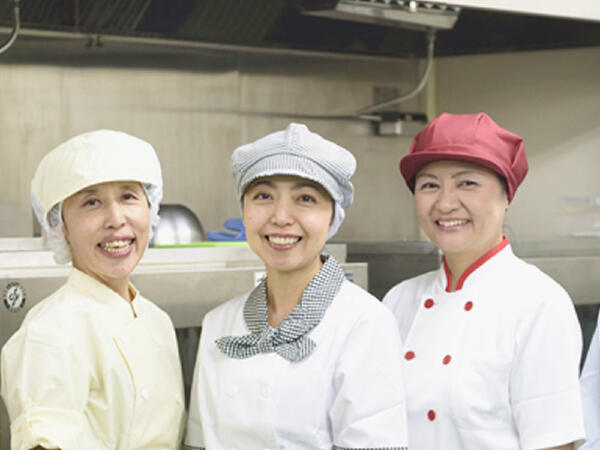 特養 中舘園（厨房/契約社員）の調理師/調理員求人メイン写真2