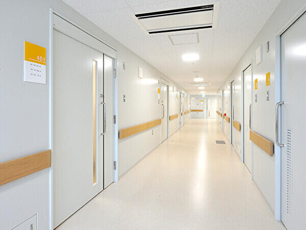 東成病院（夜勤専従/パート）の介護職求人メイン写真2