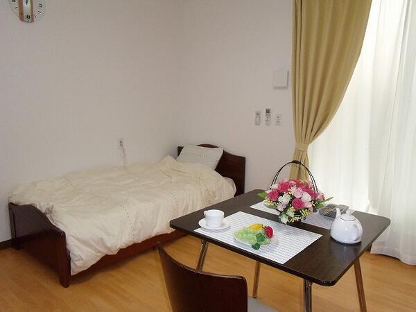 サ高住　コミュニティ宝塚（常勤）の介護福祉士求人メイン写真4