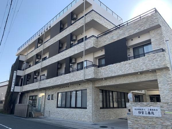 特別養護老人ホーム 四宮三養苑（生活相談員/常勤）の介護福祉士求人の写真