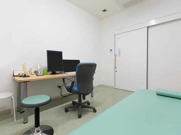 とも整形外科スポーツクリニック（常勤）の医療事務求人メイン写真3