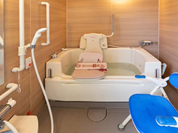 有料老人ホームいつくしの家（常勤）の介護職求人メイン写真2