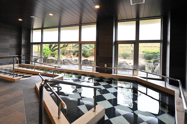 介護付有料老人ホーム オーケストラ（パート）の准看護師求人メイン写真3