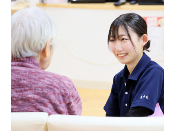 介護付き有料老人ホームニッケあすも一宮弐番館（パート）の介護福祉士求人メイン写真2