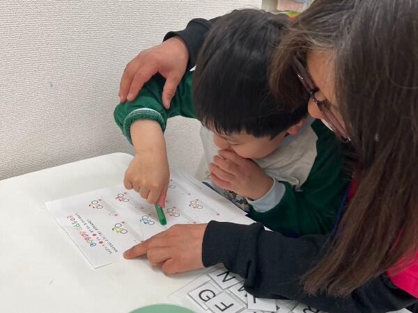 くろわーる療育園はっさむ（児童指導員/パート）の支援員求人メイン写真5