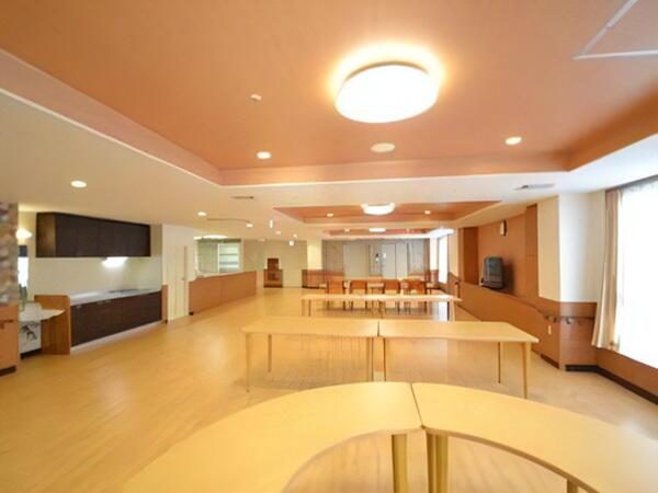 龍岡ケアセンター（常勤）の介護福祉士求人メイン写真2